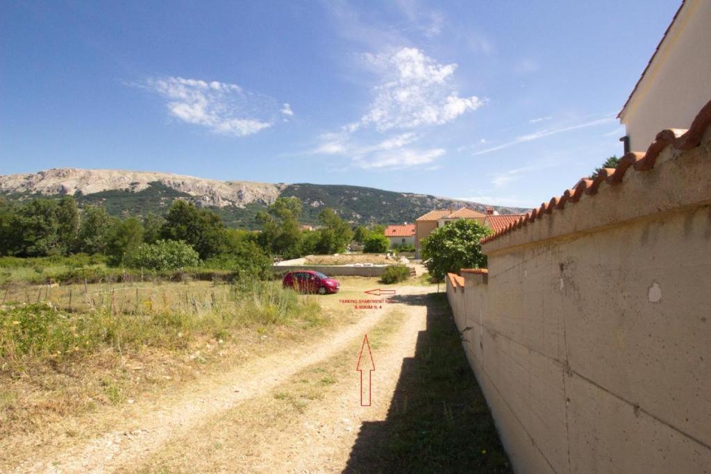 Rose 3 Apartment Baska  Exterior photo